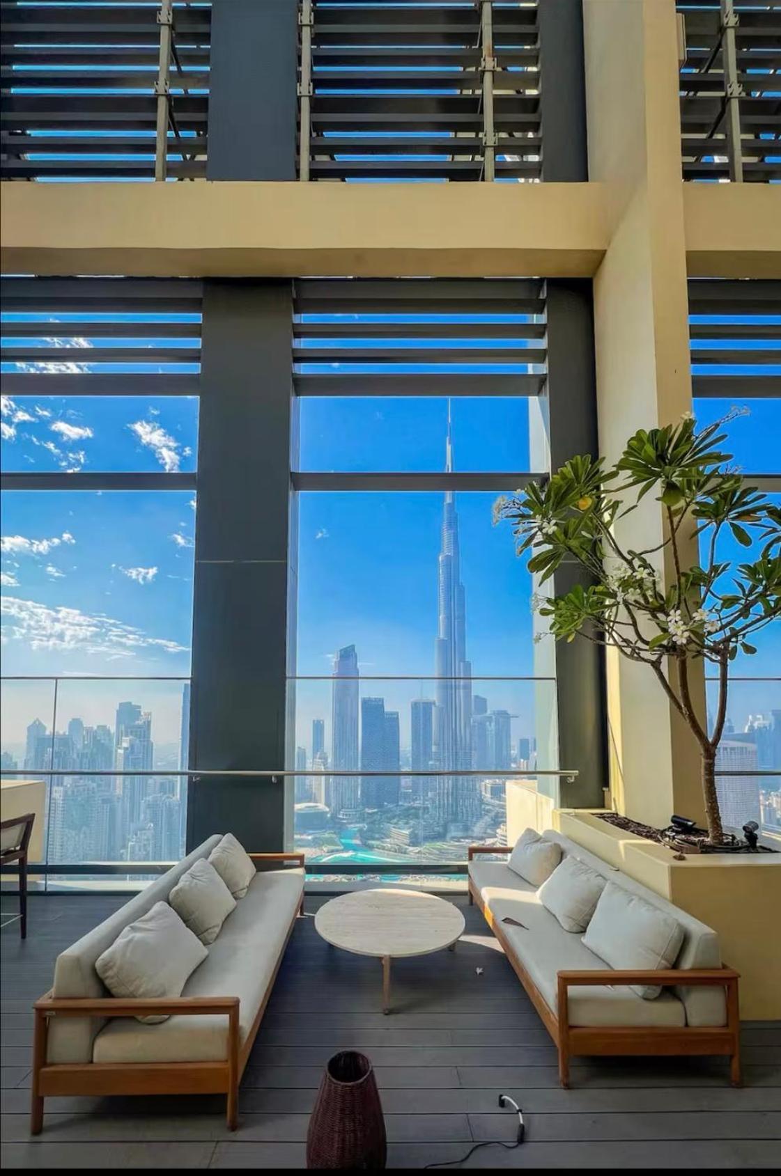 Burj Royale Lux 2-bedroom With The Burj Khalifa View Apartment Dubai